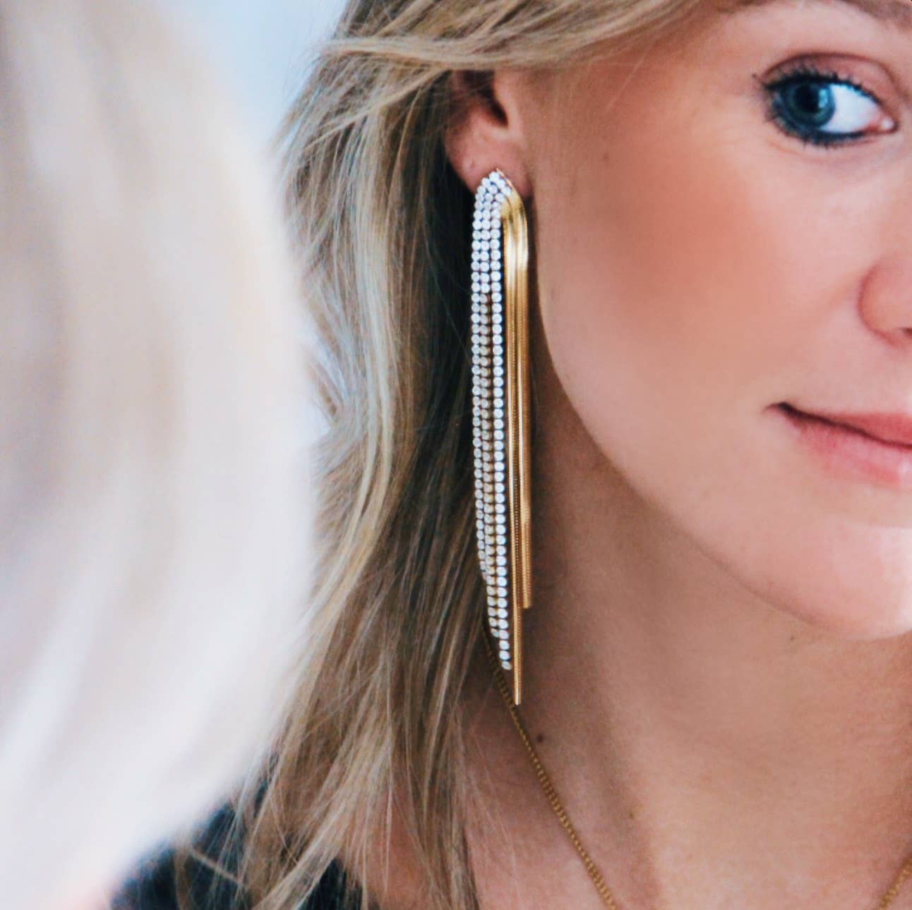 Wasserfall-Ohrringe mit Zirkonia - Gold