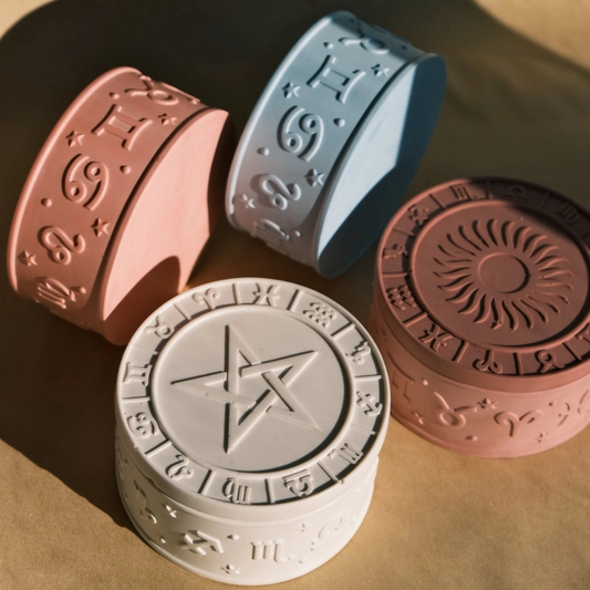 Sonne & Stern Duftkerze - hellblau / Vanille-Monoi