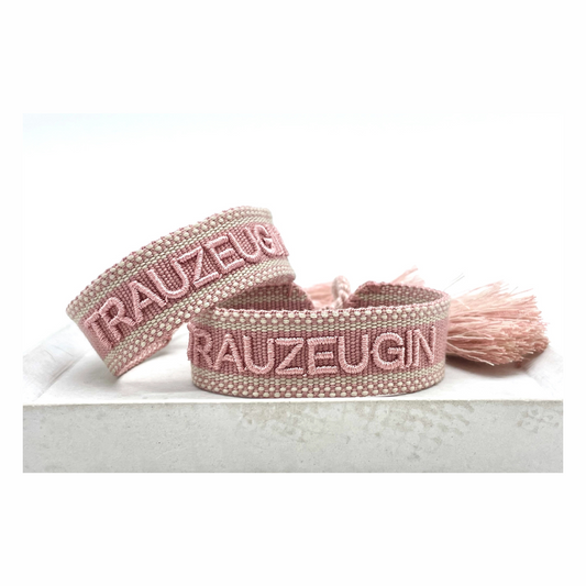 TRAUZEUGIN Statement Armband (gewebt, bestickt)