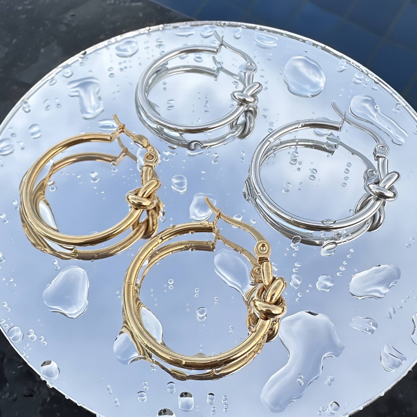 Creolen mit Knotendesign