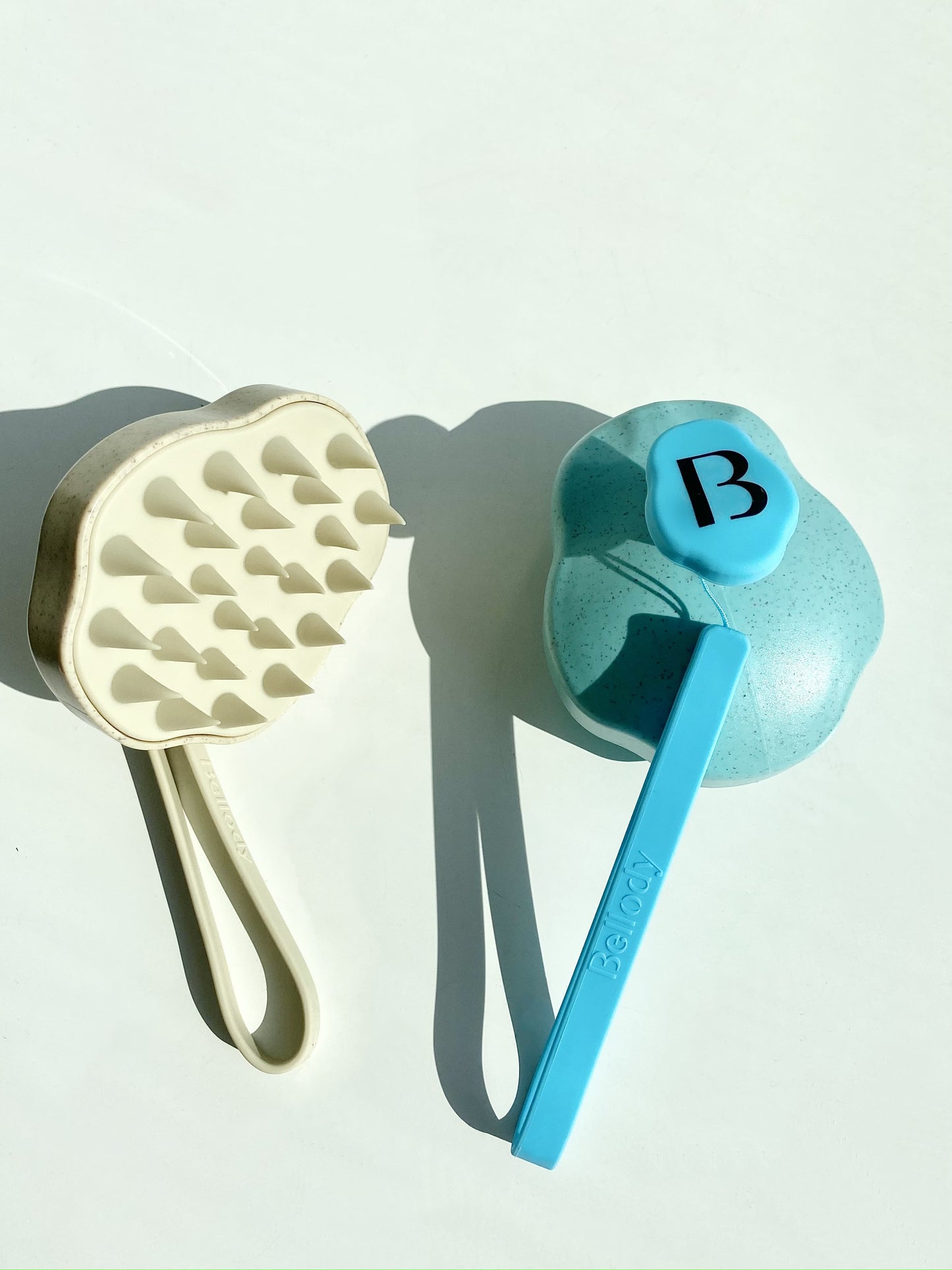 Kopfmassagebürste Rose - Bellody® (Mellow Rose)